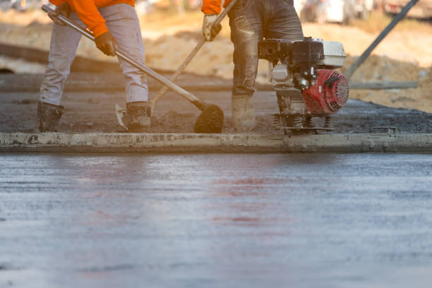 Best Concrete Sidewalk Installation in Farmersville, OH